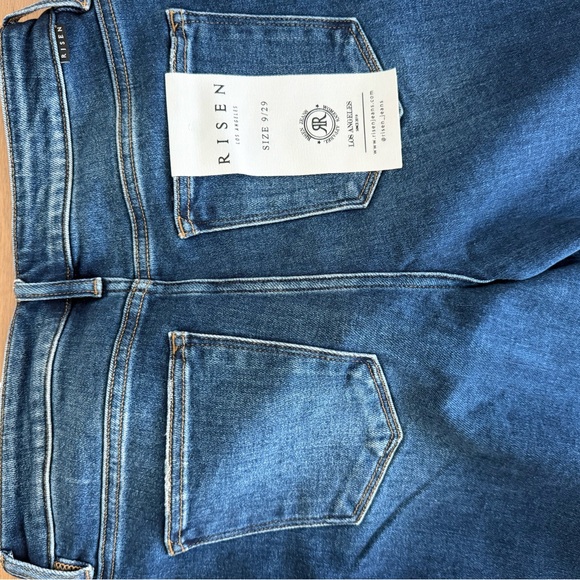 Women's High Rise RISEN Jeans - Picture 6 of 7